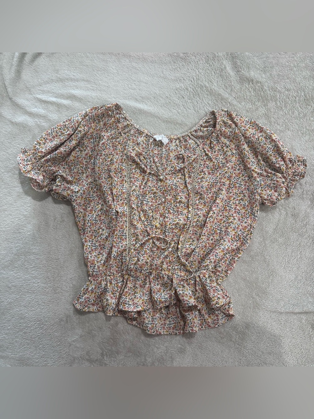 Sienna Sky Floral Peplum Blouse Size Small